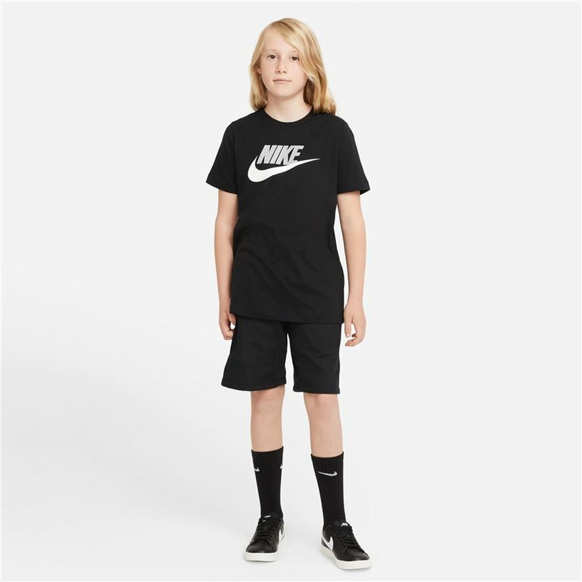 Tricou cu Mânecă Scurtă pentru Copii Nike Sportswear Negru