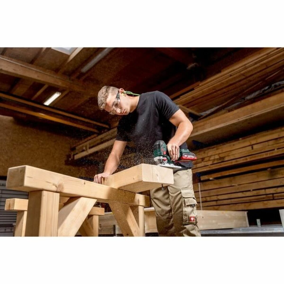 Fierăstrău de traforaj Metabo 18 V