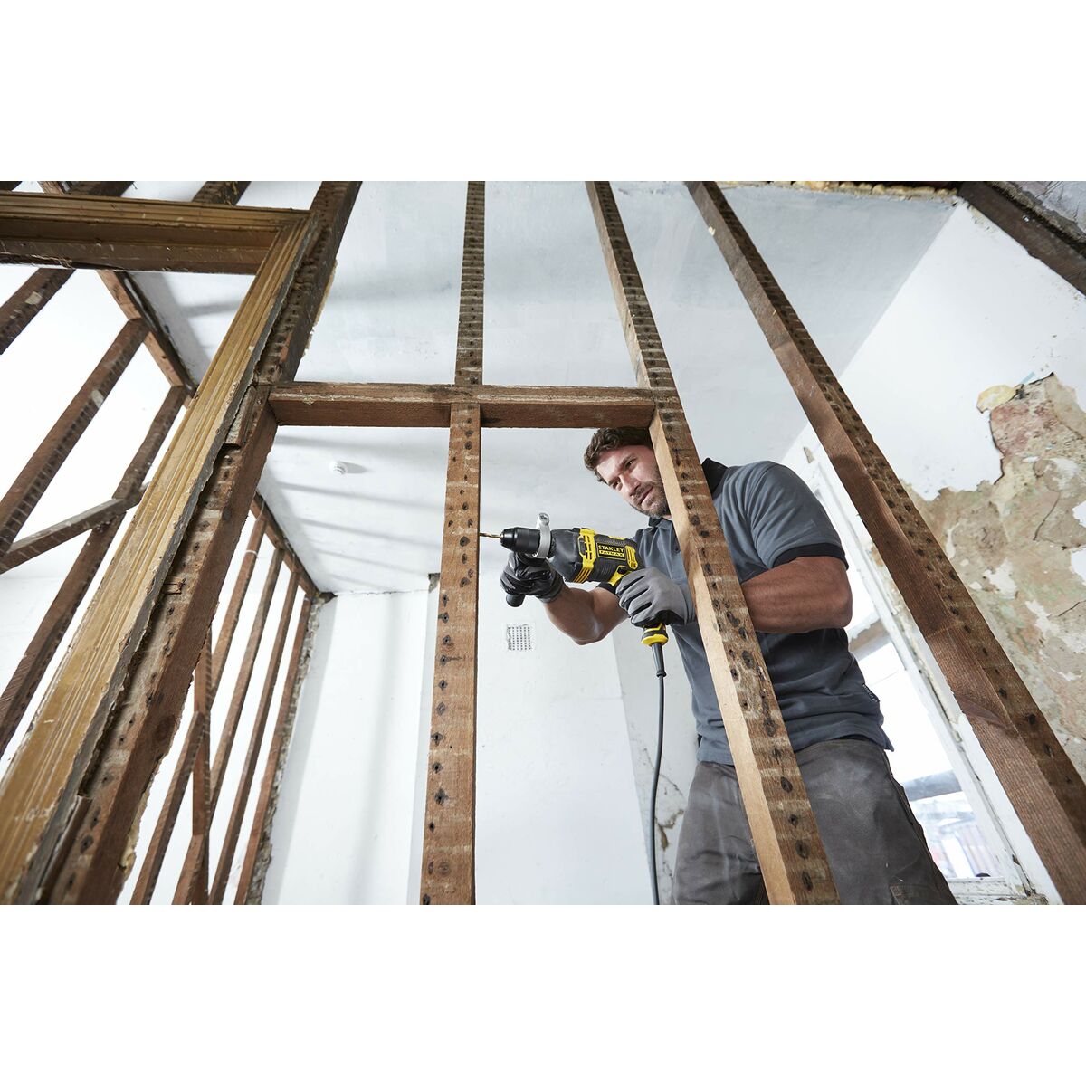 Șurubelniță electrică Stanley 26/3-850K 850 W