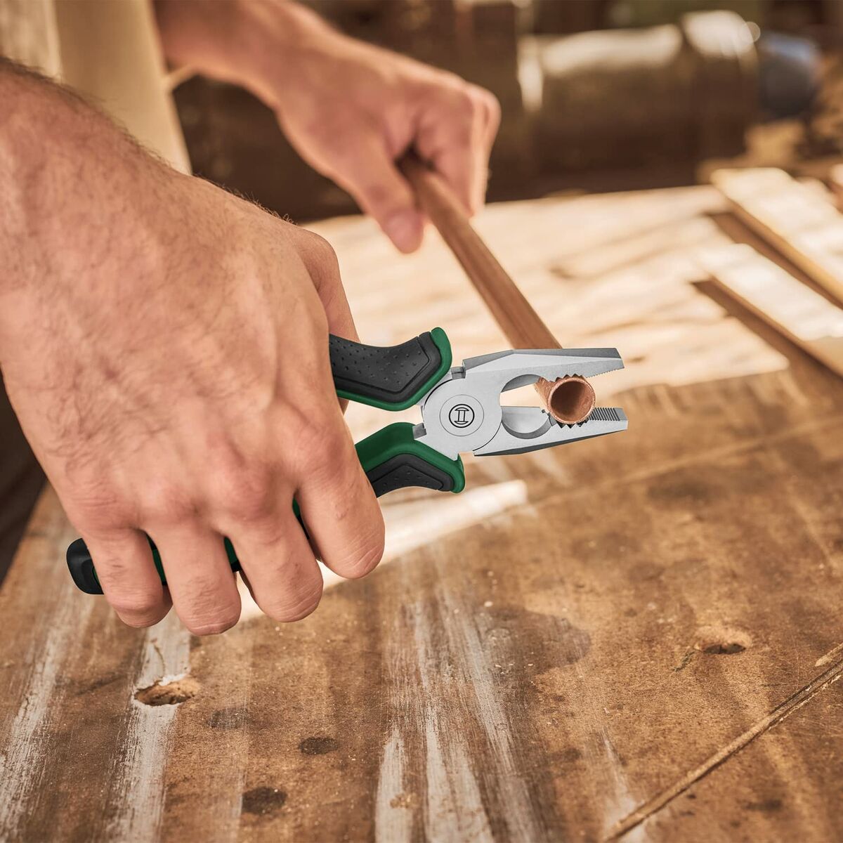 Clești universali BOSCH