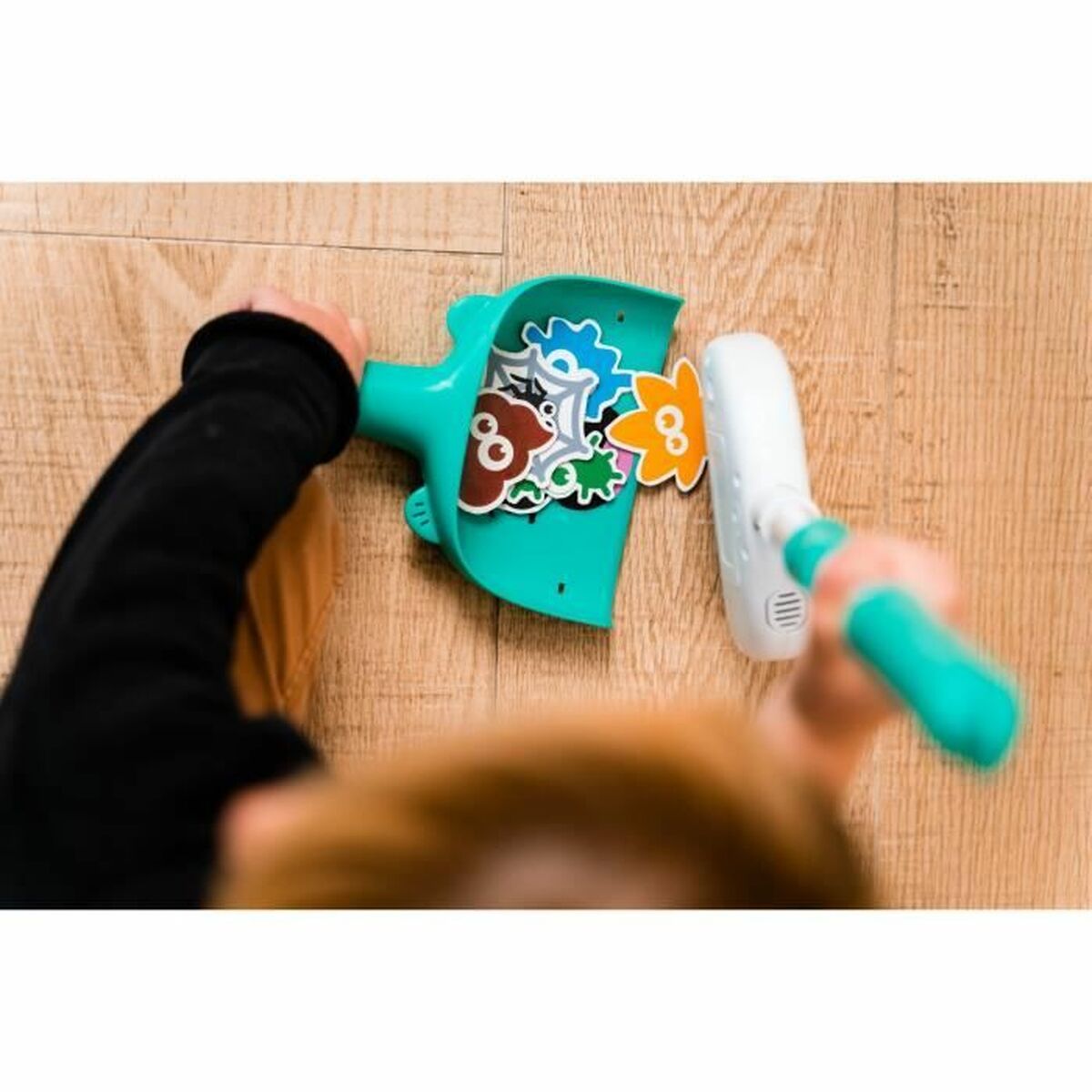 Aparat de jucărie InfiniFUN Lulu the Funny Broom