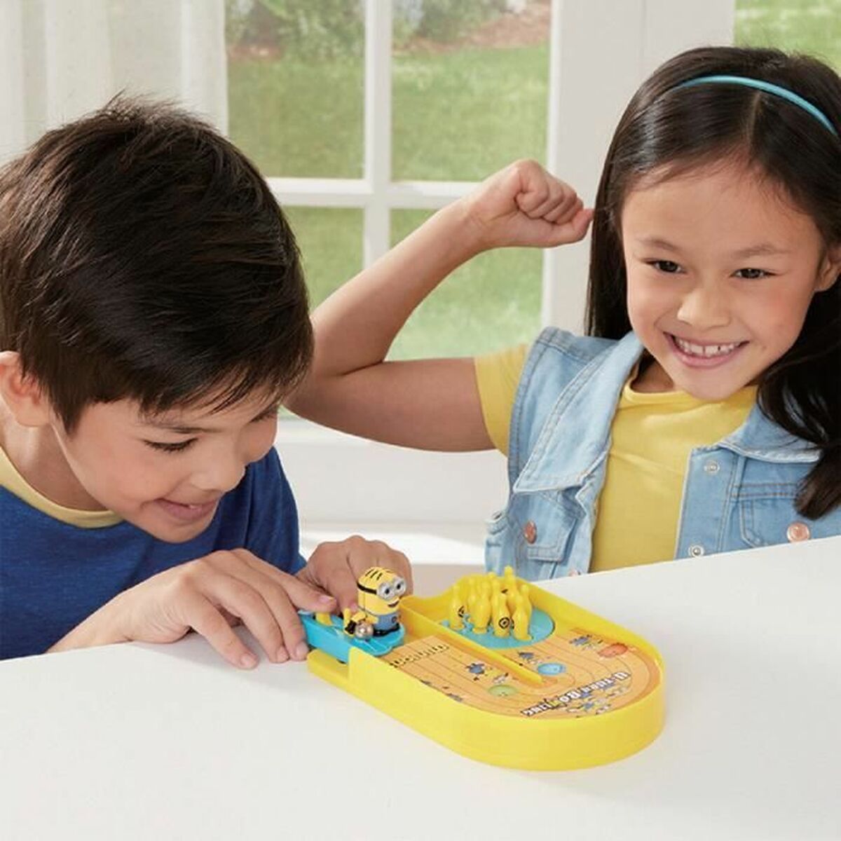 Joc de Masă EPOCH D'ENFANCE Minions U-turn Bowling 20 x 6 x 21 cm