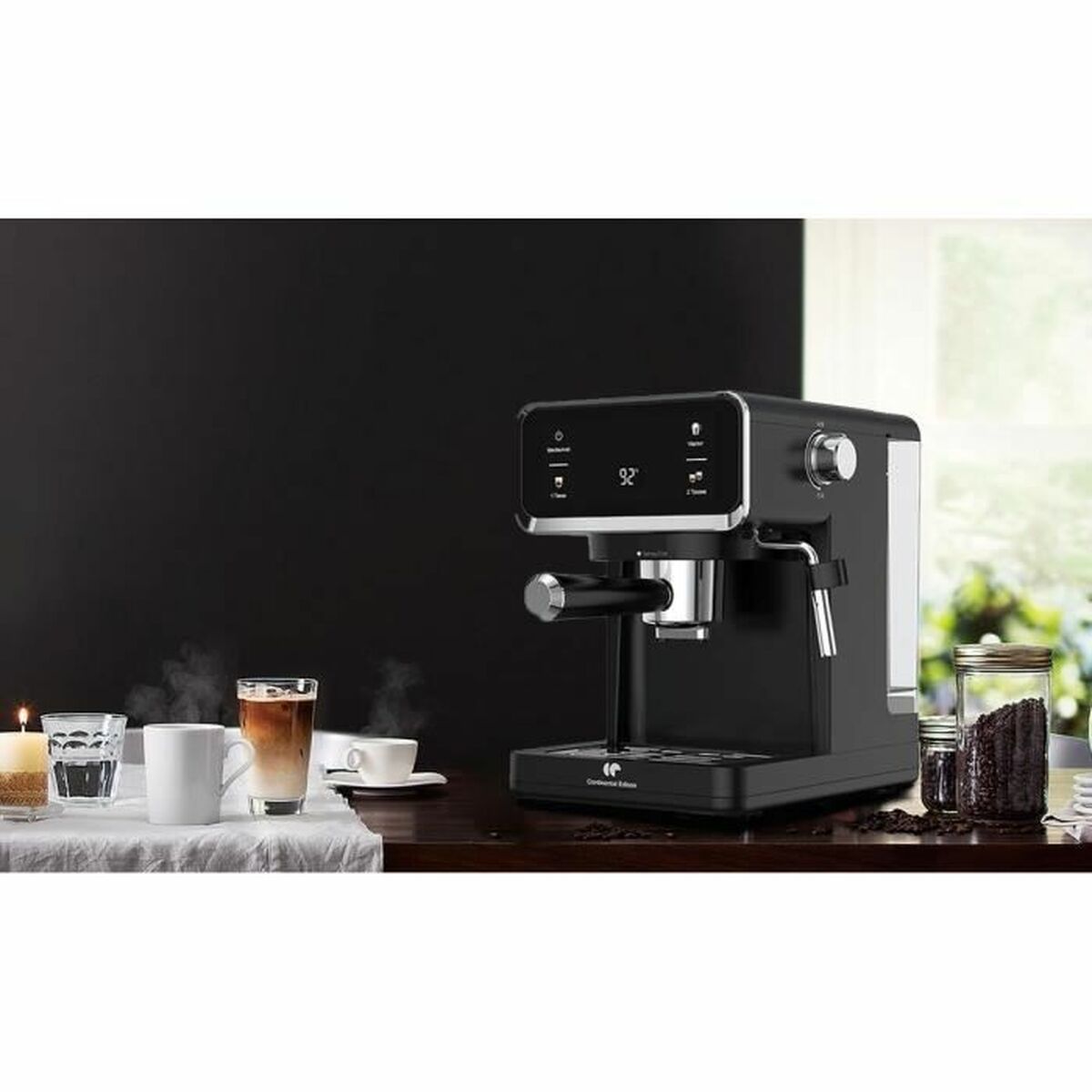Aparat de cafea superautomat Continental Edison CEME19B Negru