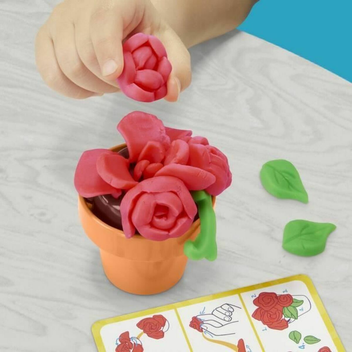 Joc de Plastilină Hasbro BLOOMING FLOWERS