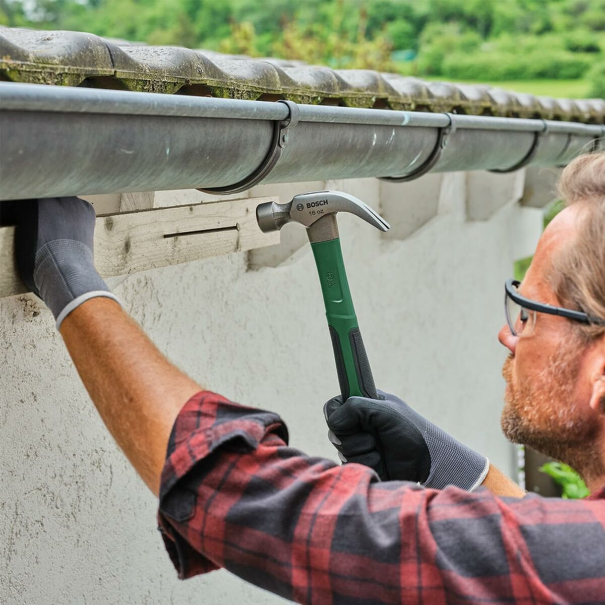 Ciocanul dulgherului BOSCH