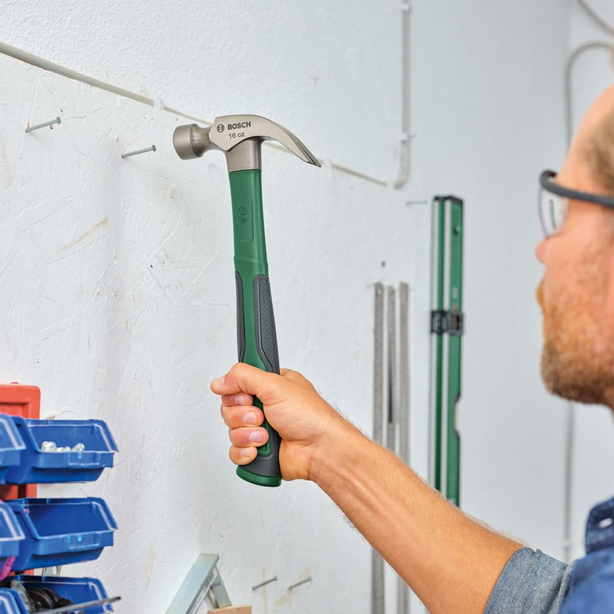 Ciocanul dulgherului BOSCH