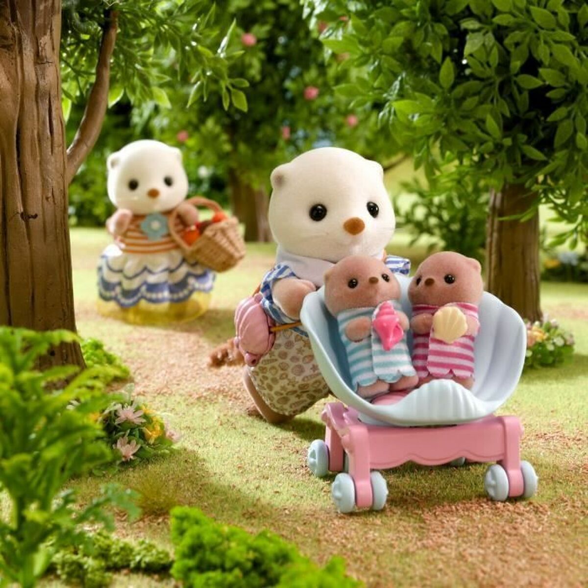 Figura îmbinată Sylvanian Families La familia de las nutrias marinas animale