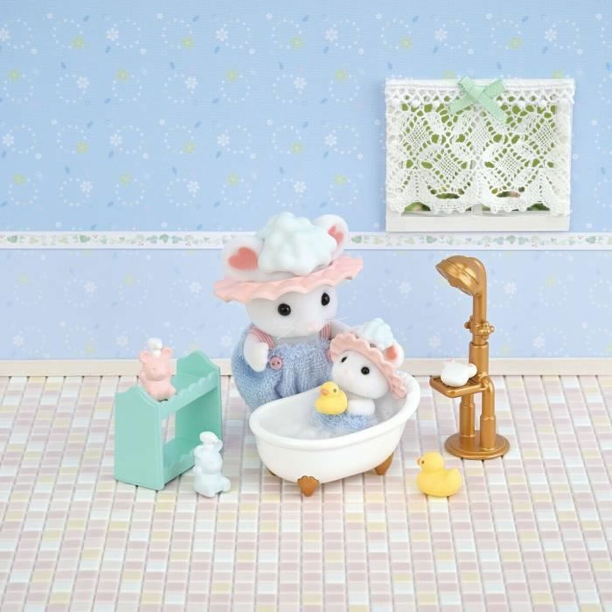 Figura îmbinată Sylvanian Families Baño de malvaviscos de los hermanos ratones animale