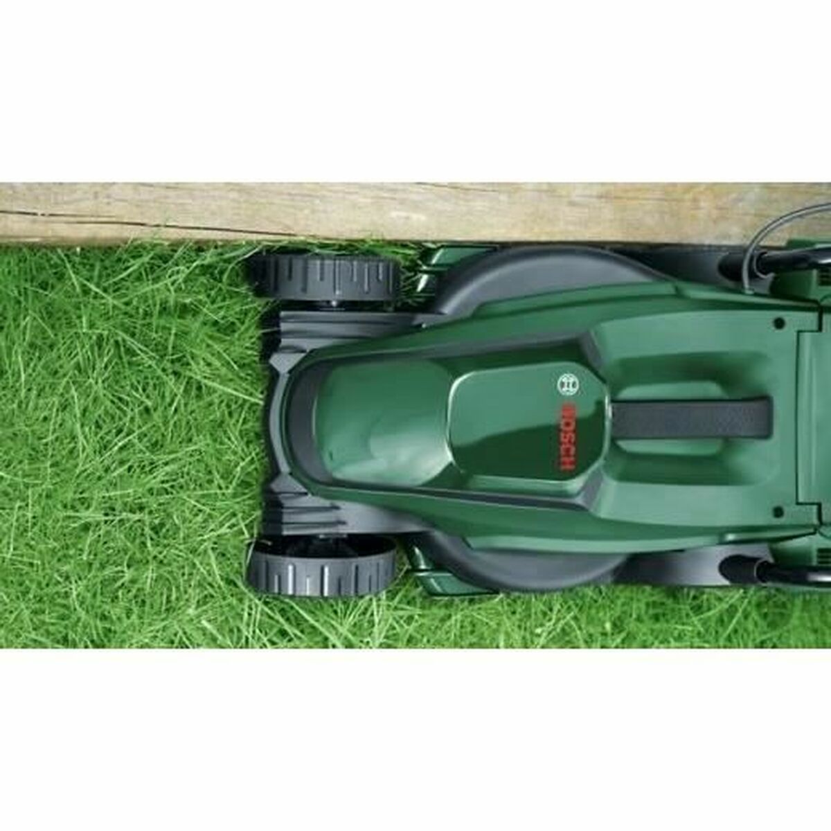 Cositoare cu baterie BOSCH Easy Mower 18V-32-200 31 L 18 V 32 cm