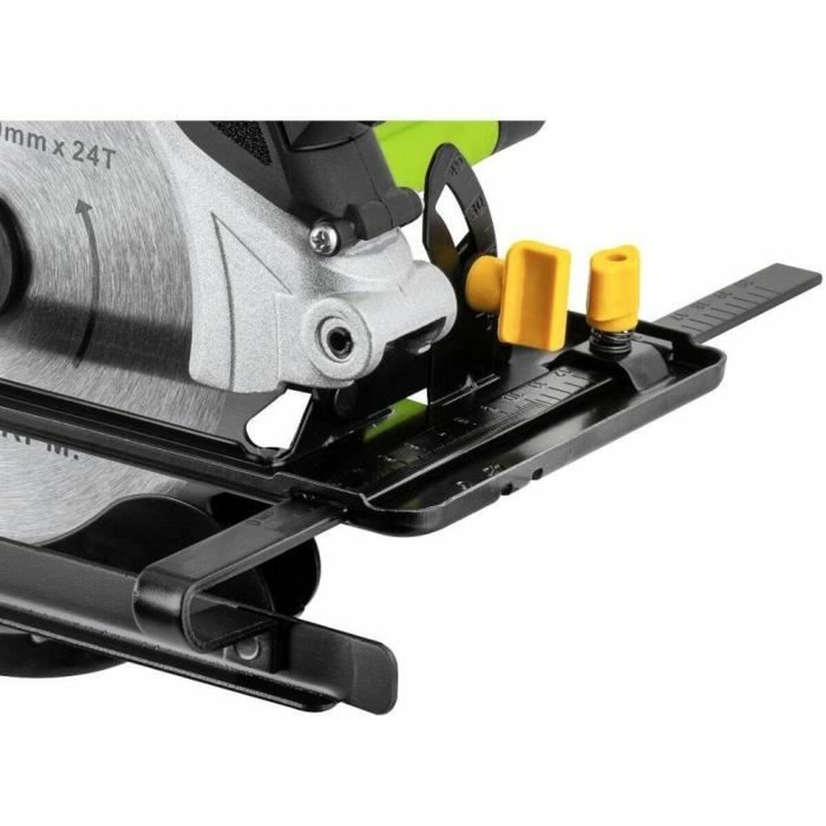 Fierăstrău circular Fieldmann FDK 201302-E