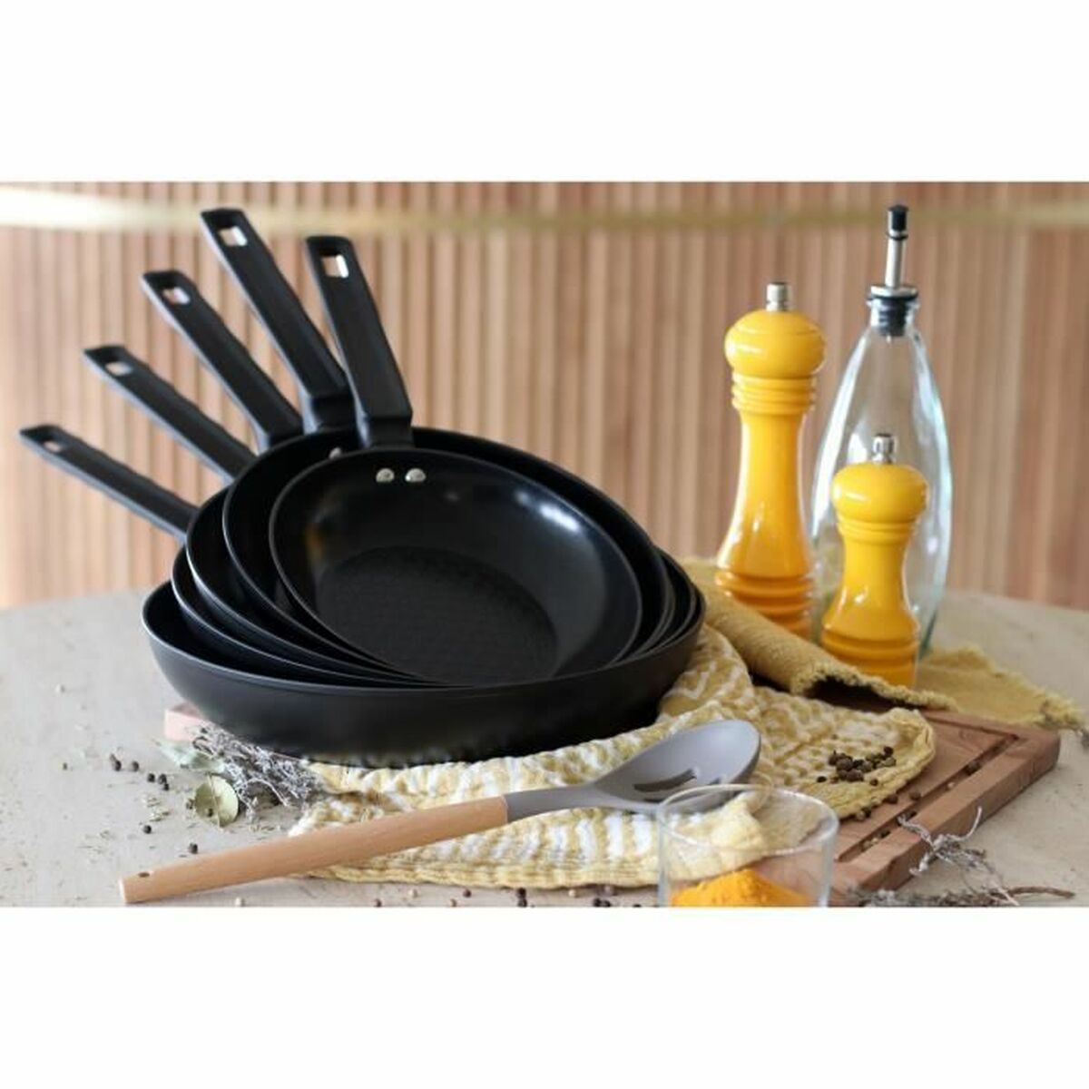 Tigaie Menastyl Negru Aluminiu forjat Ø 20 cm