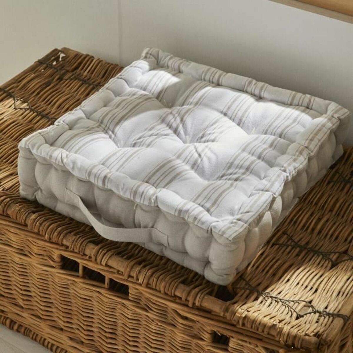 Pernă de podea TODAY 40 x 40 x 10 cm