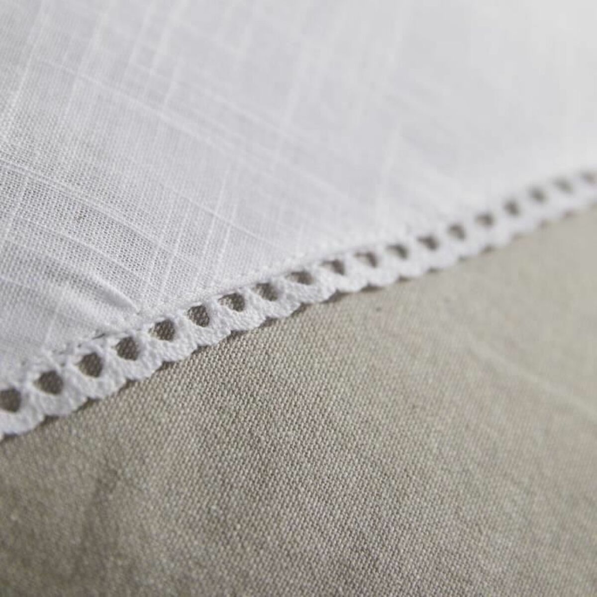 Pernă TODAY 40 x 40 cm