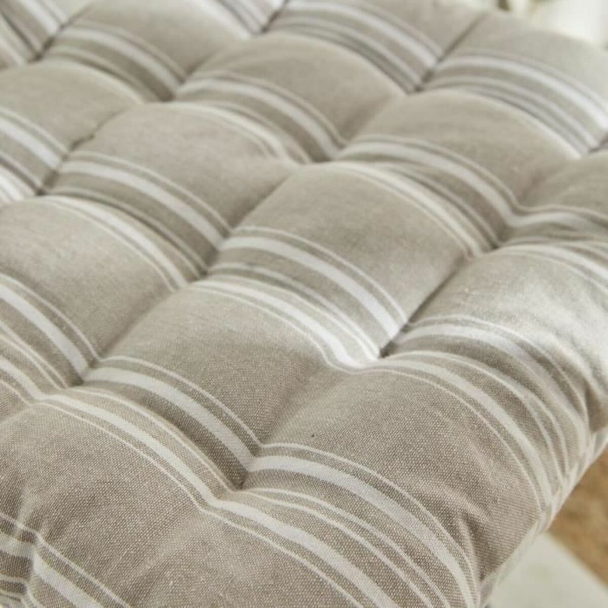 Pernă TODAY 40 x 40 cm