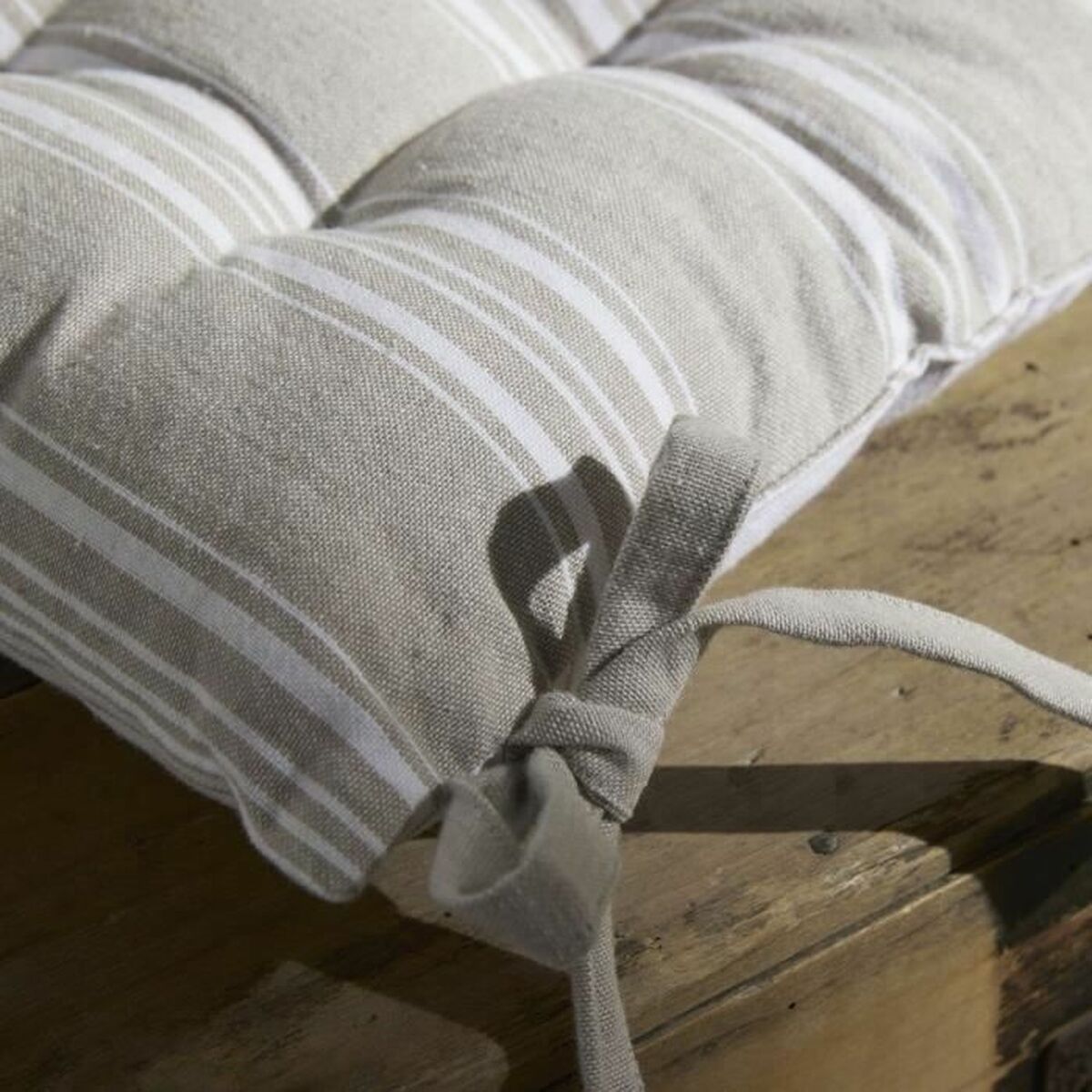 Pernă TODAY 40 x 40 cm