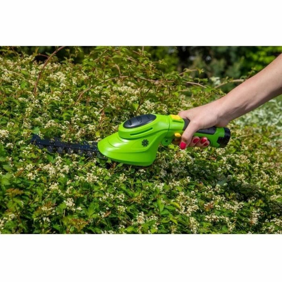 Foarfece de iarbă Fieldmann FZN 4101-A