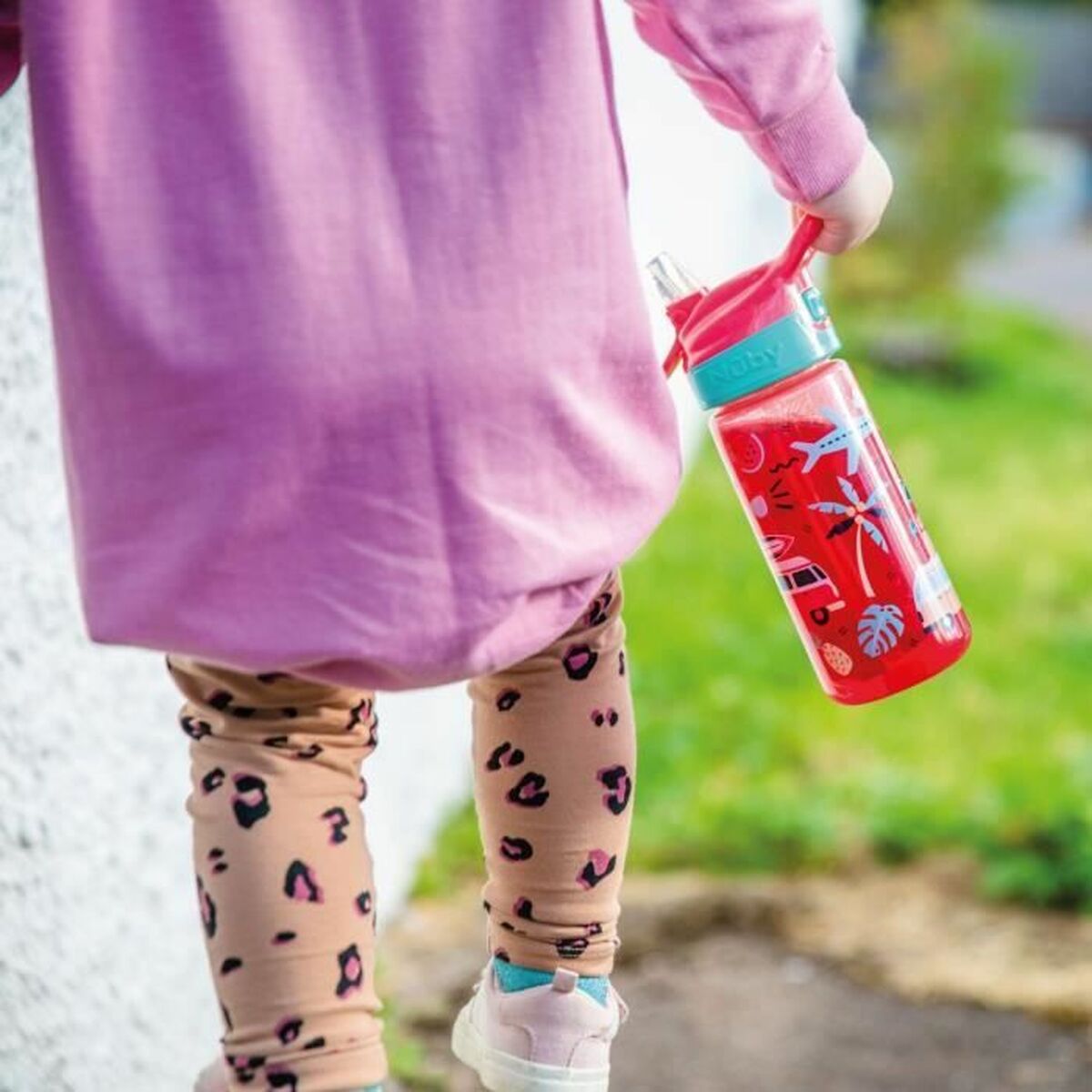 Paharul de învăţare Nûby Roz Rose 540 ml