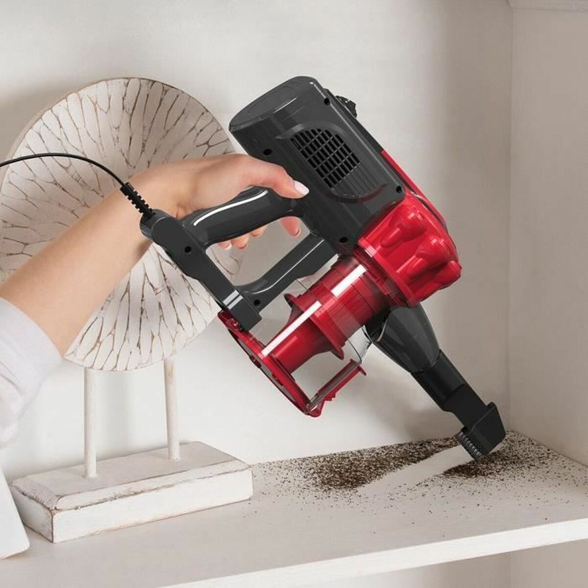 Aspirator Mătură Livoo