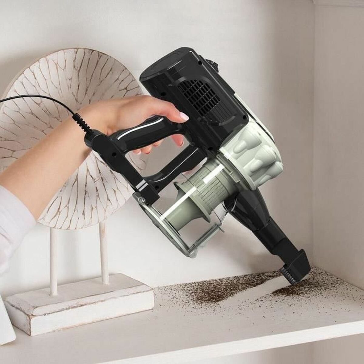 Aspirator Mătură Livoo