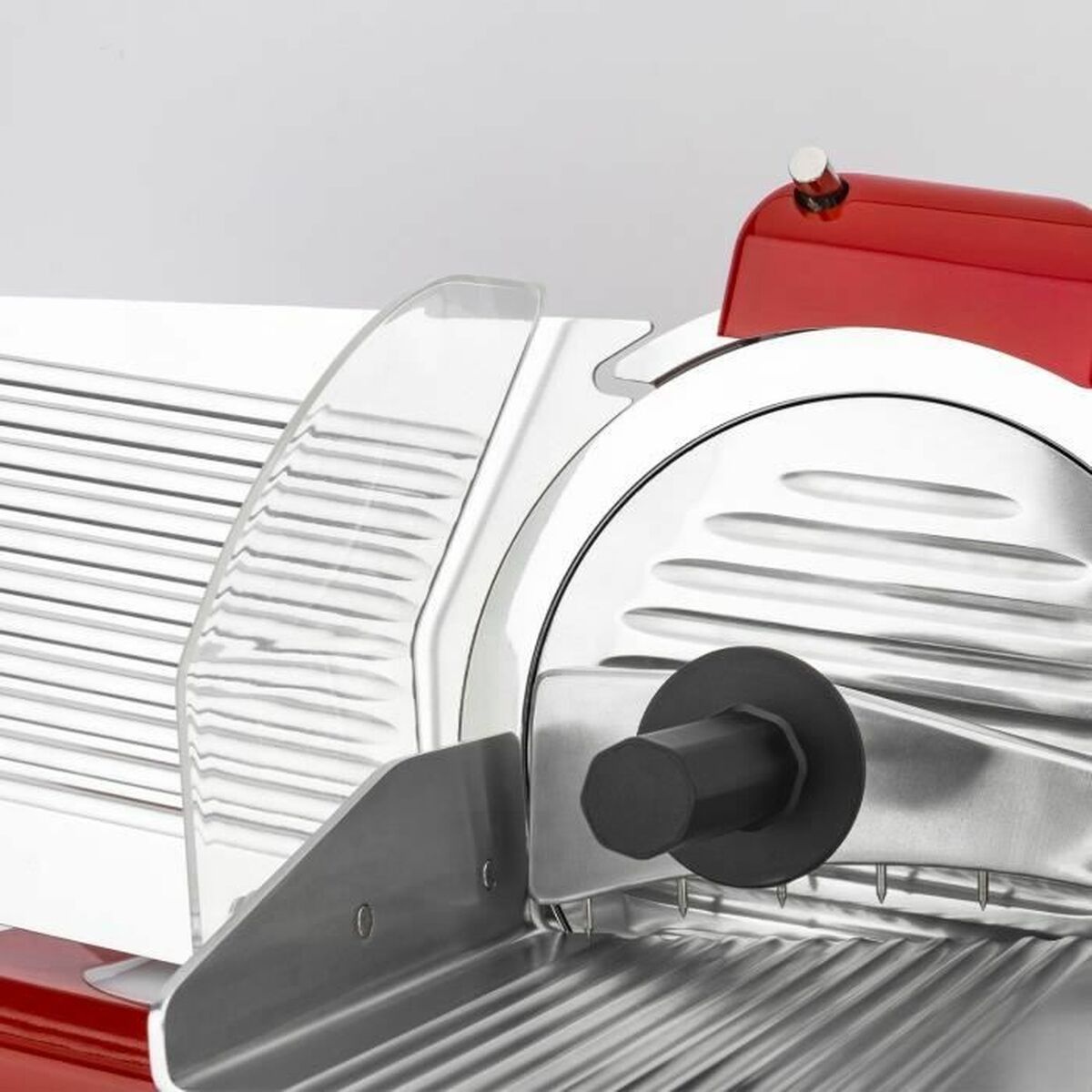 Felietor Mezeluri Hkoenig Roșu