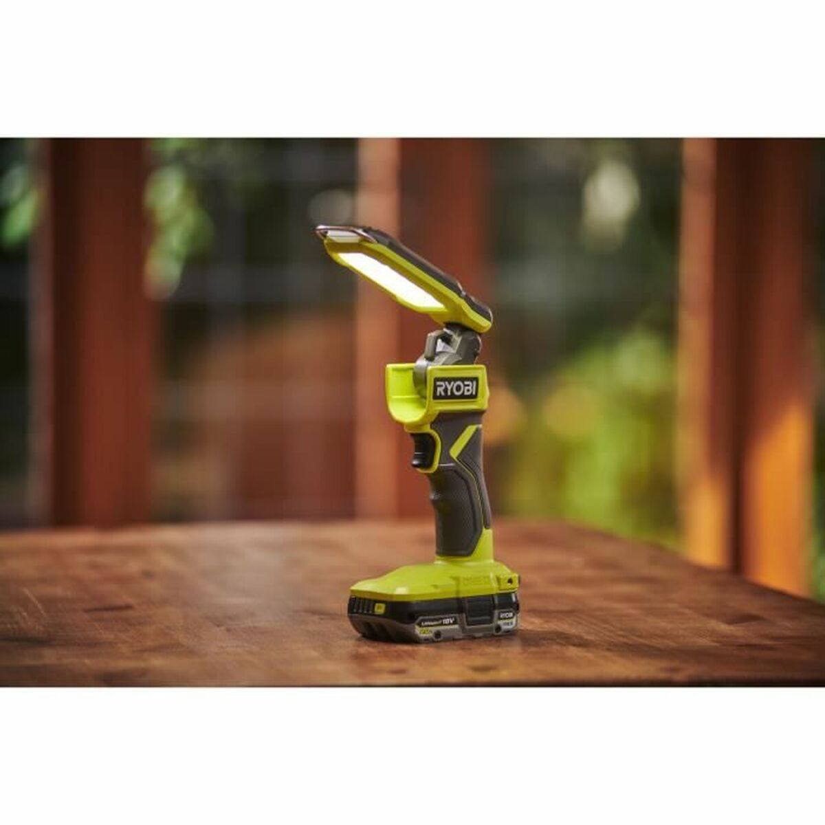 Lanternă LED Ryobi 100 Lm Verde Gri