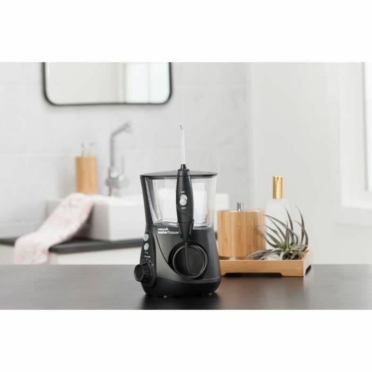 Irigator Dentar Waterpik Negru