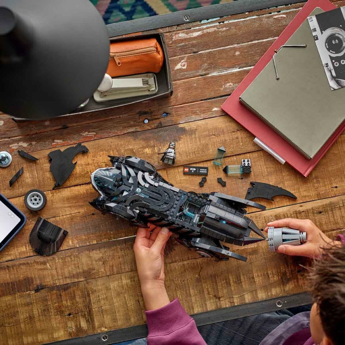 Set de Construcție Lego 76304 Batman Forever Batmobile 909 Piese