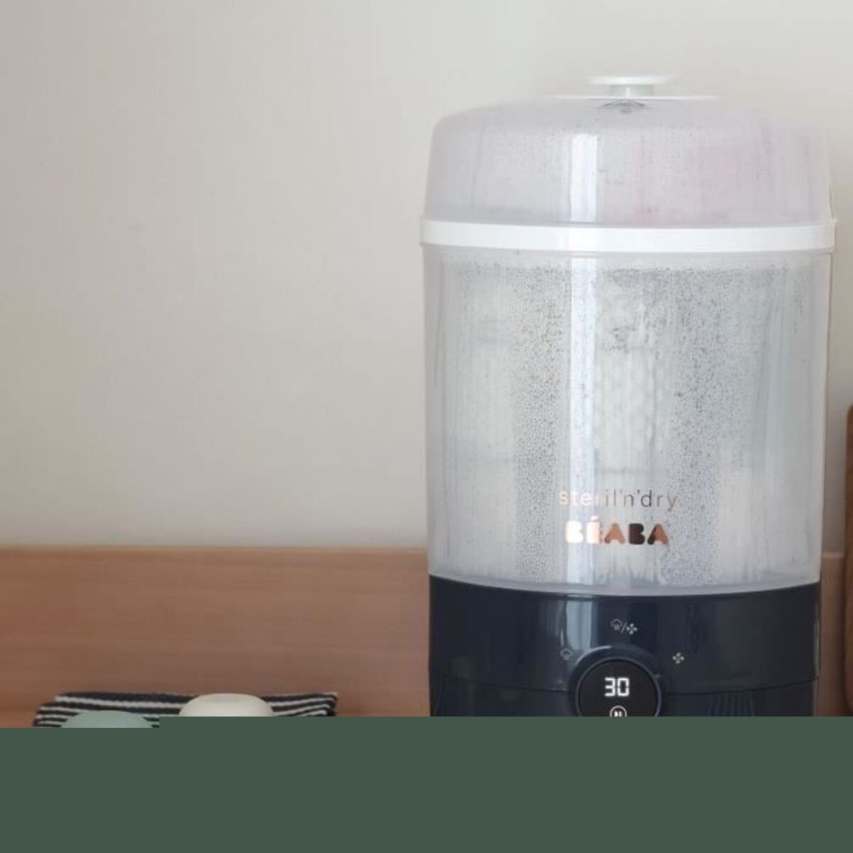 Sterilizator electric de biberoane Béaba