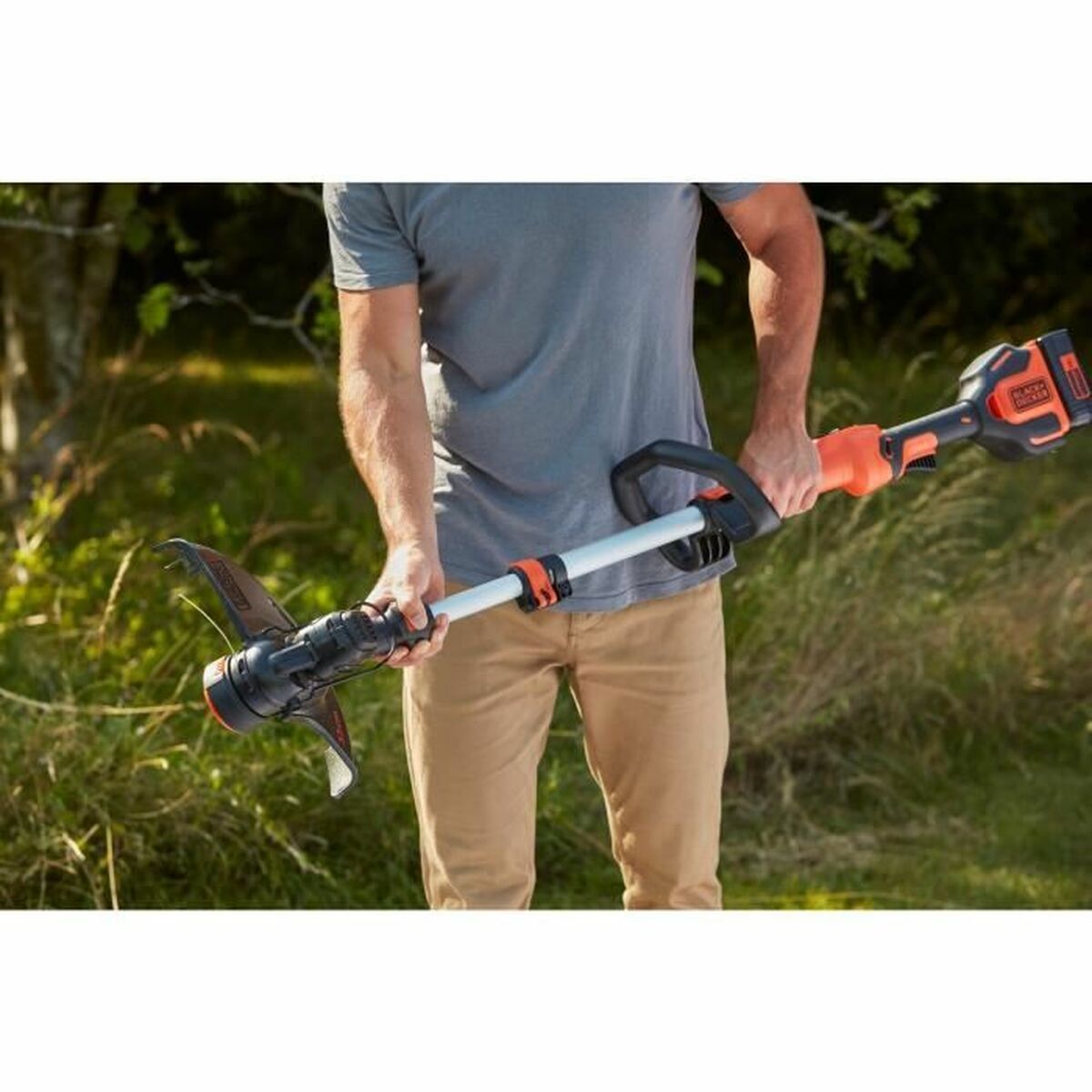 Aparat de Tuns Electric Black & Decker PowerCommand Pivotant BCSTE636L1-QW 36 V 36V 33 cm
