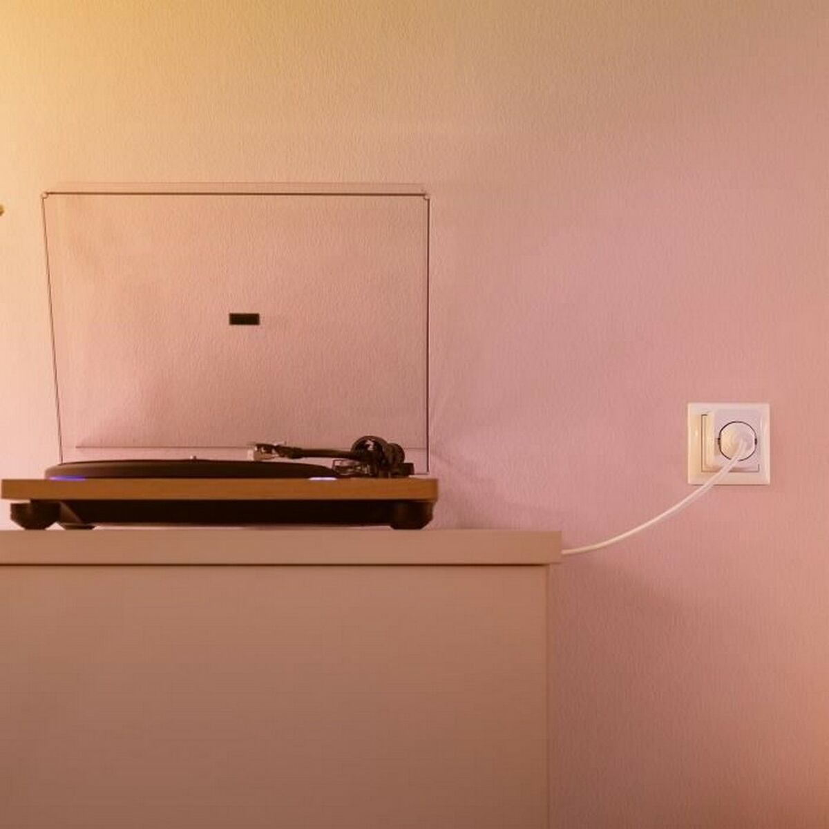 Priză Inteligentă Wiz Wi-Fi 10 A