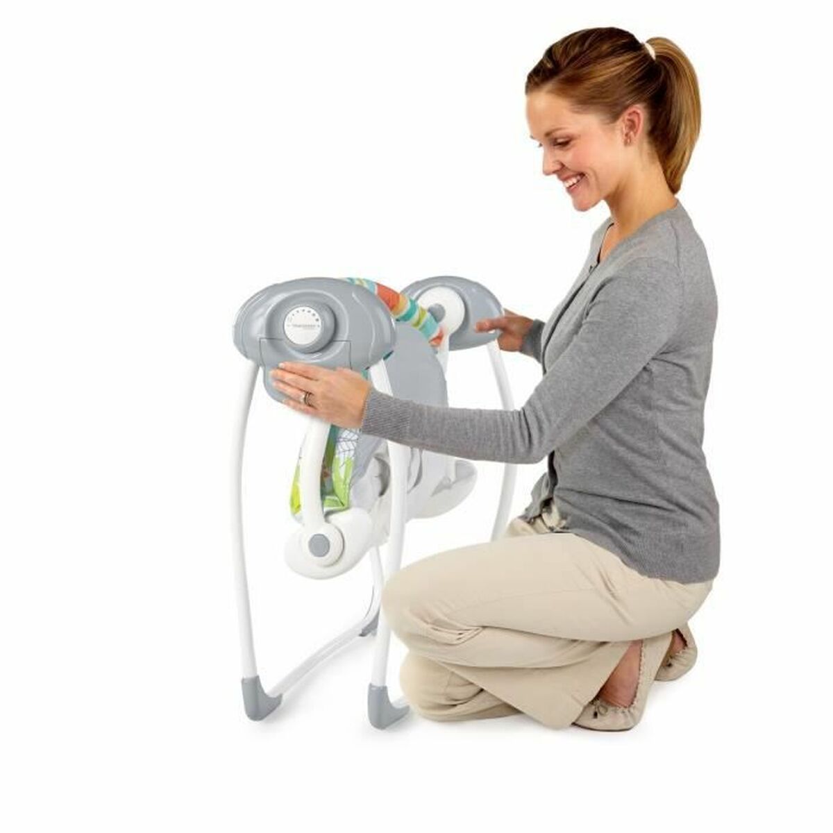 Scaun Balansoar Ingenuity Compact portable swing Multicolor animale