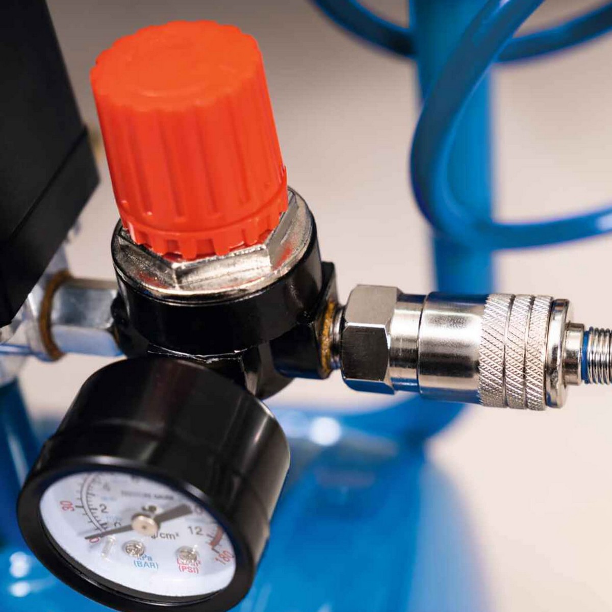 Compresor de aer Scheppach HC30o 1100 W 8 bar 24 L