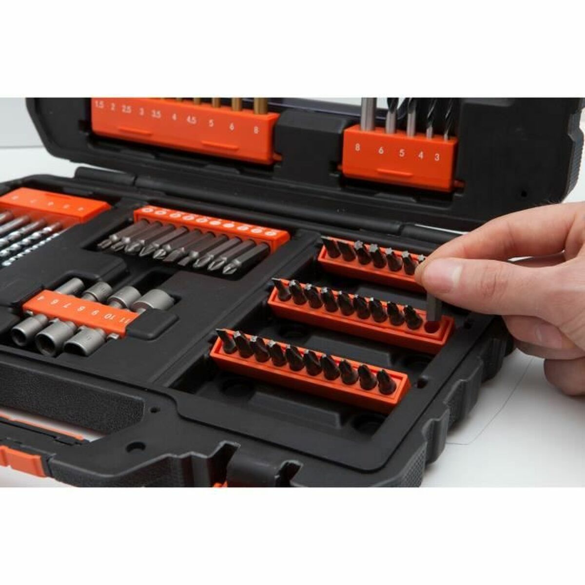 Drill bits and tits set Black & Decker A7231 76 Piese