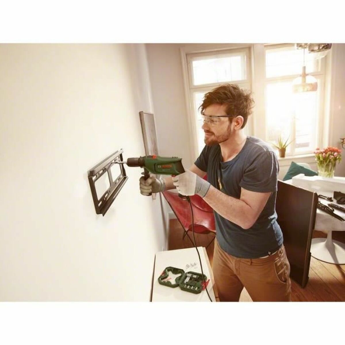 Burghiu percutor BOSCH EasyImpact 600 600 W