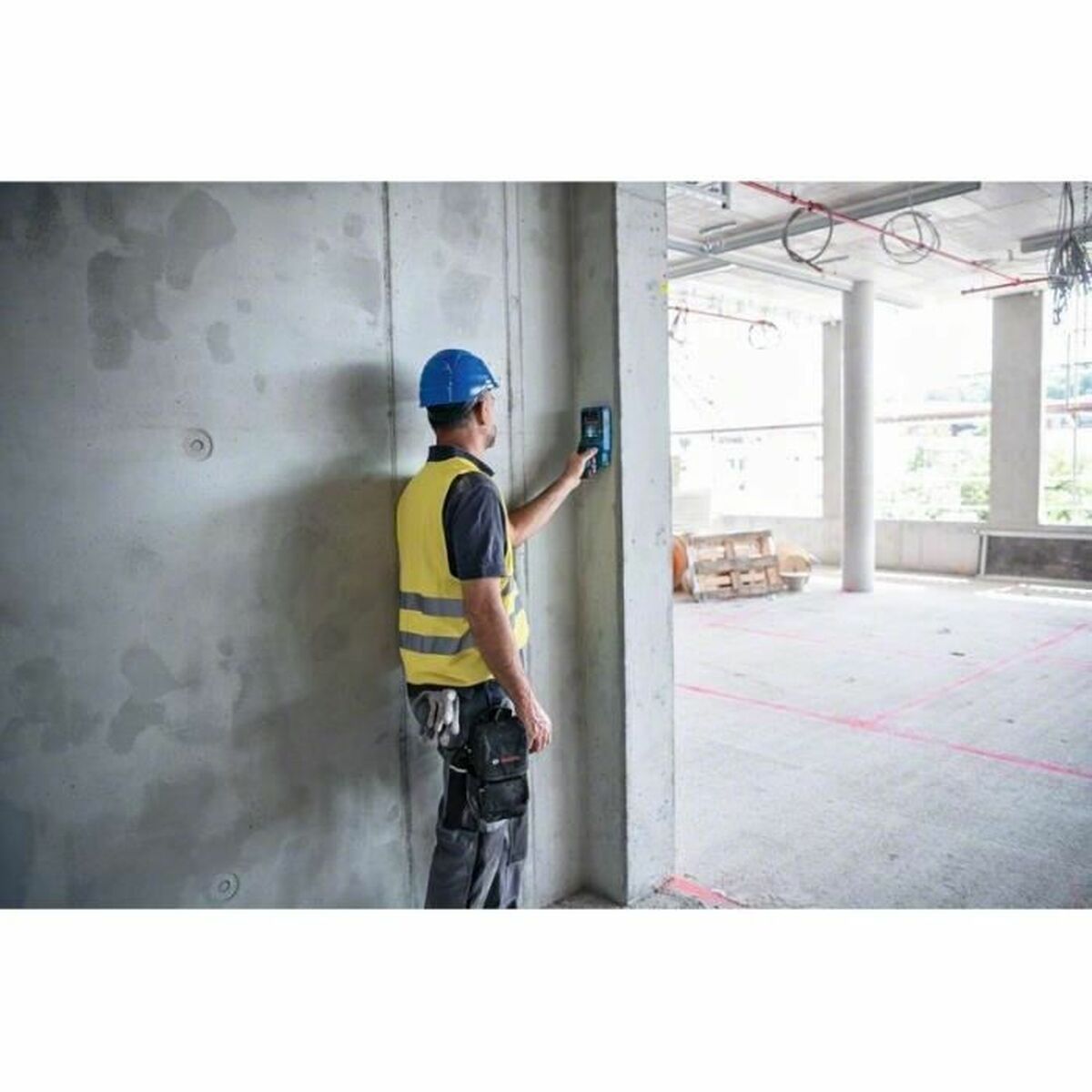 Detector de structuri BOSCH D-Tect 200 C