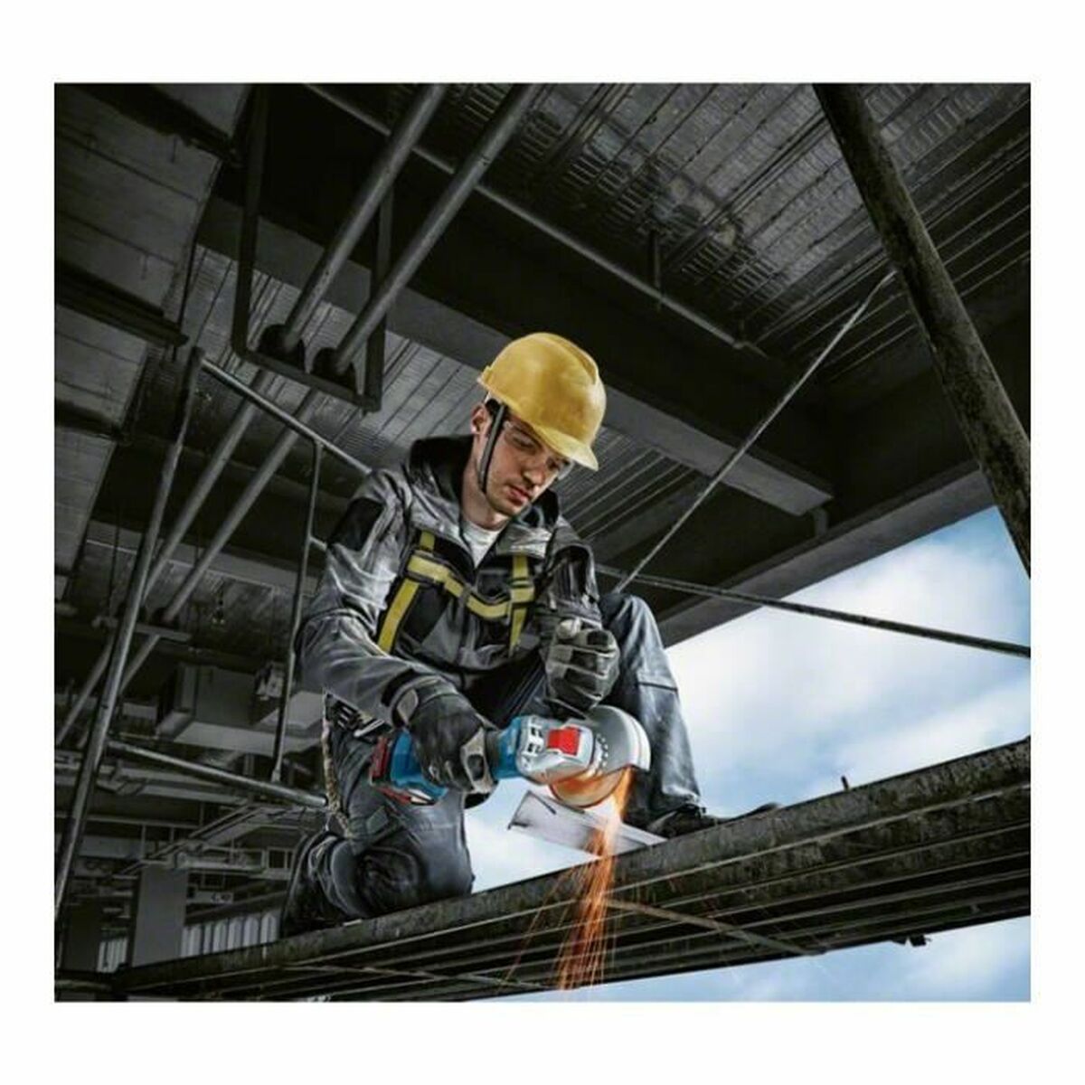 Polizor unghiular BOSCH GWX 18V-7 Professional 18 V