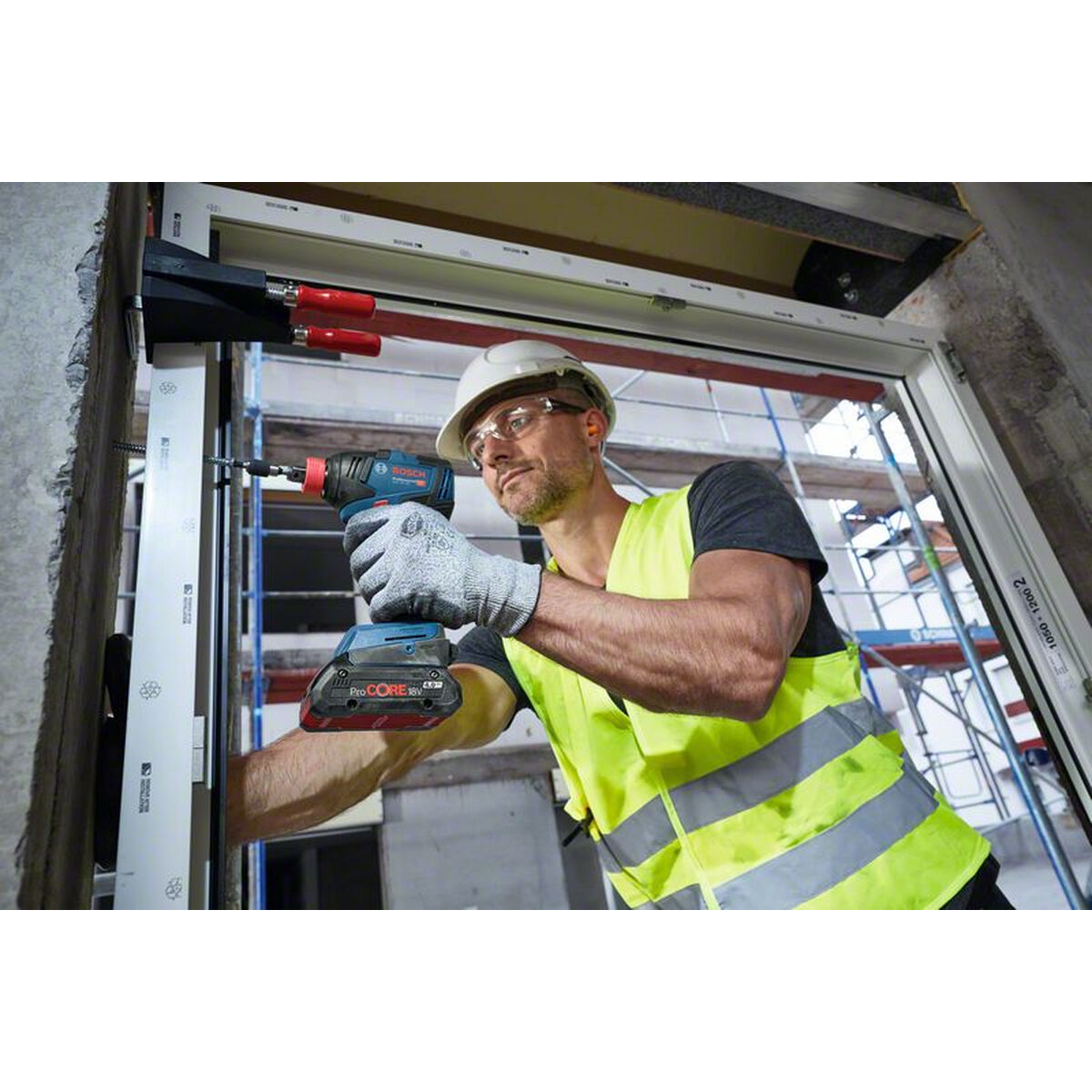 Șurubelniță electrică BOSCH GDX 18V-200 Professional 200 Nm