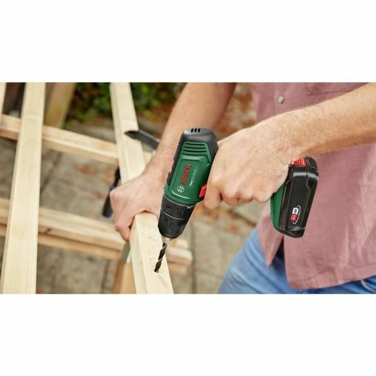 Șurubelniţă BOSCH EasyDrill 18V-40 18 V