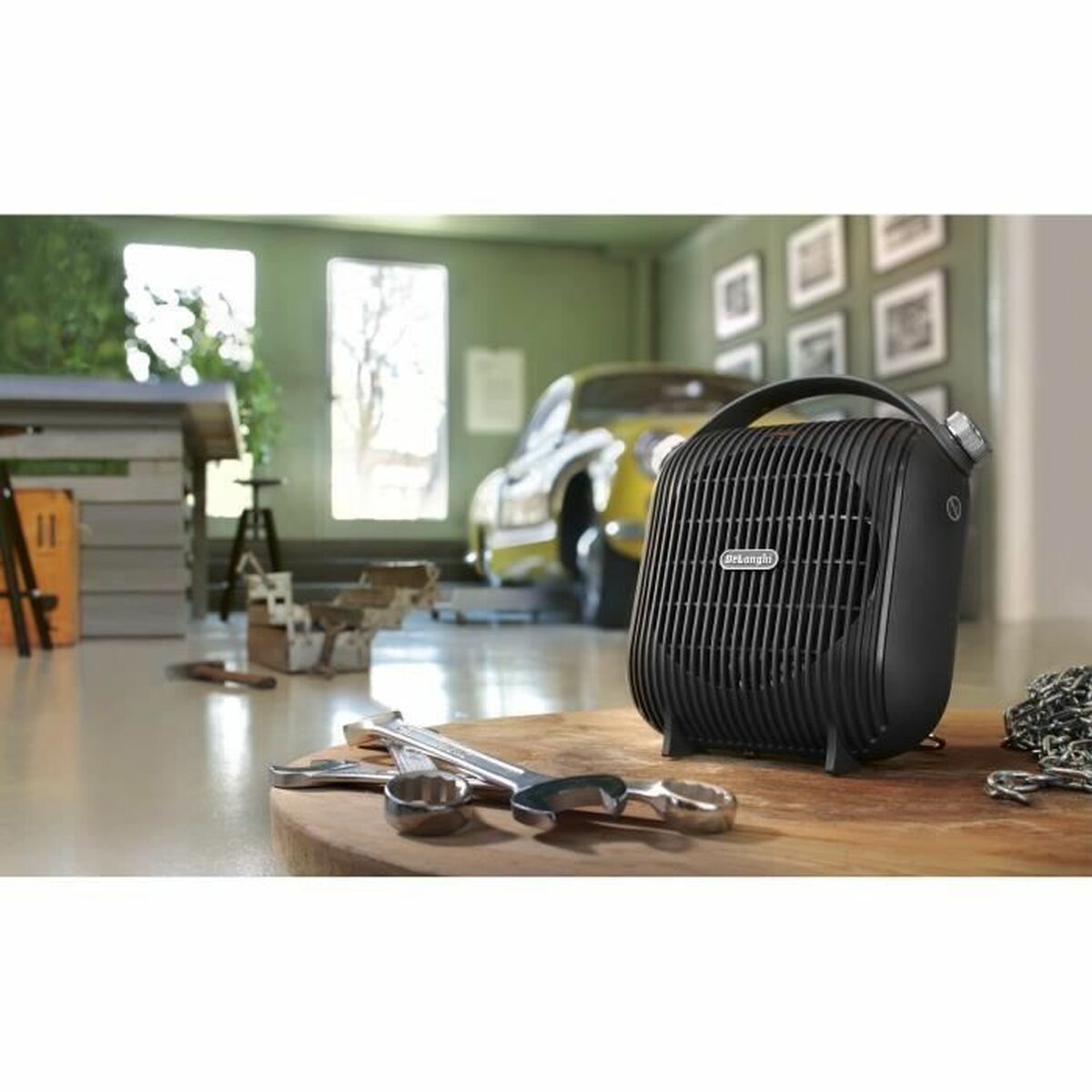 Termoventilator Portabil DeLonghi Classic Negru 2400 W
