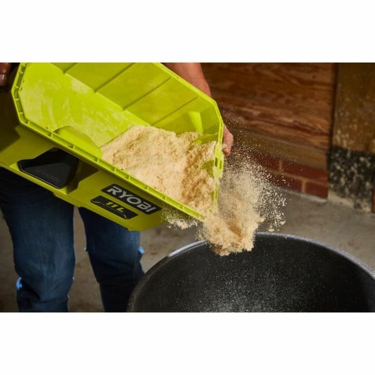 Extractor Ryobi 18V