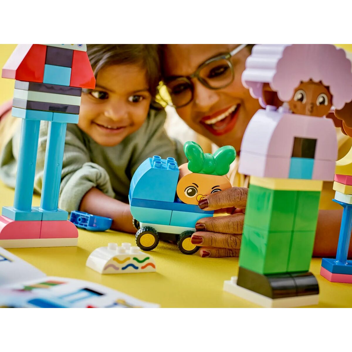 Set de Construcție Lego Duplo Buildable People with Big Emotions Multicolor