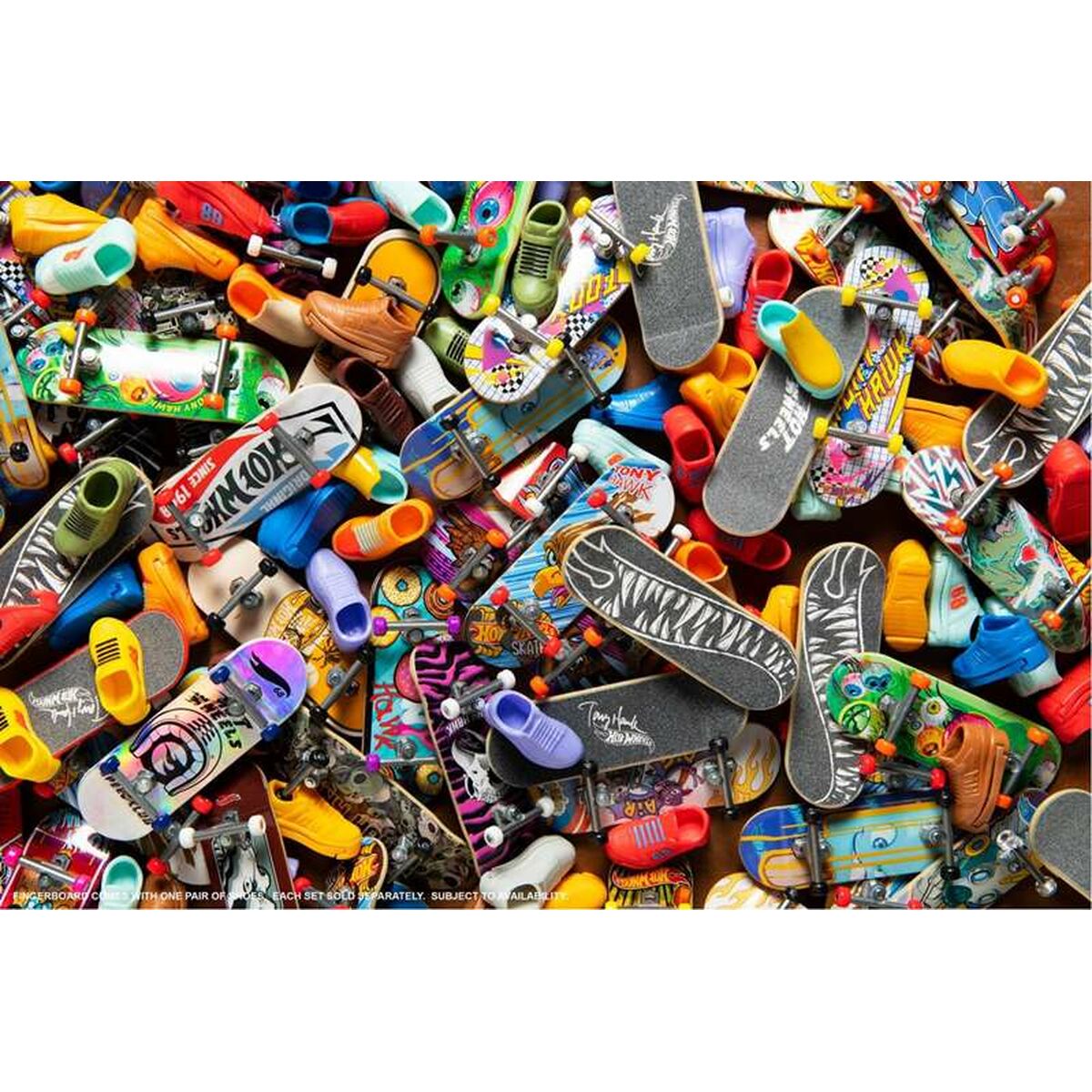 Skateboard jucărie pentru degete Hot Wheels 8 Piese