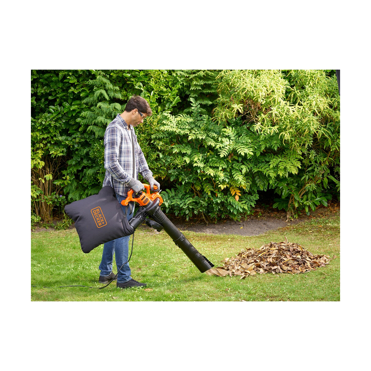 Suflantă Black & Decker BEBLV260-QS