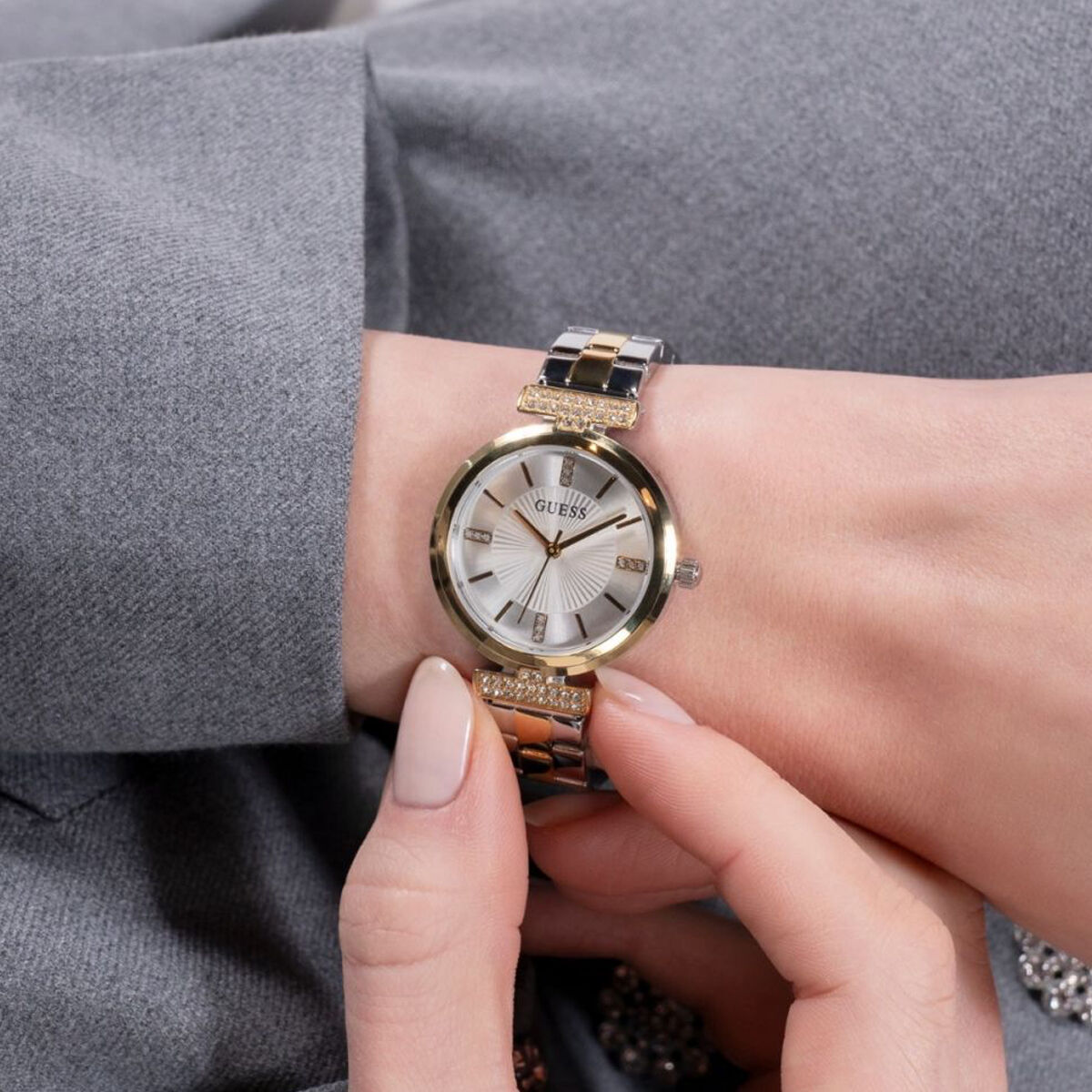 Ceas Damă Guess ARRAY