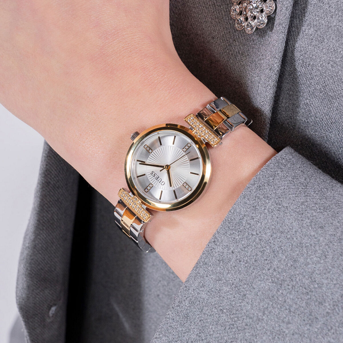 Ceas Damă Guess ARRAY
