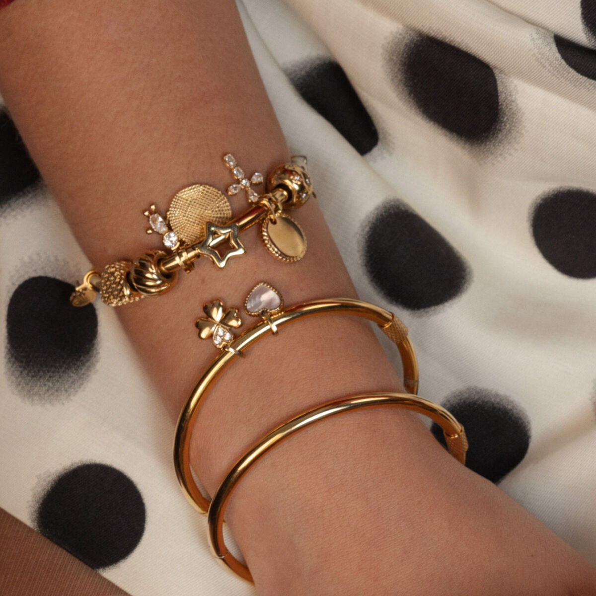 Pandantiv Damă One Jewels OJEBC763 Auriu*