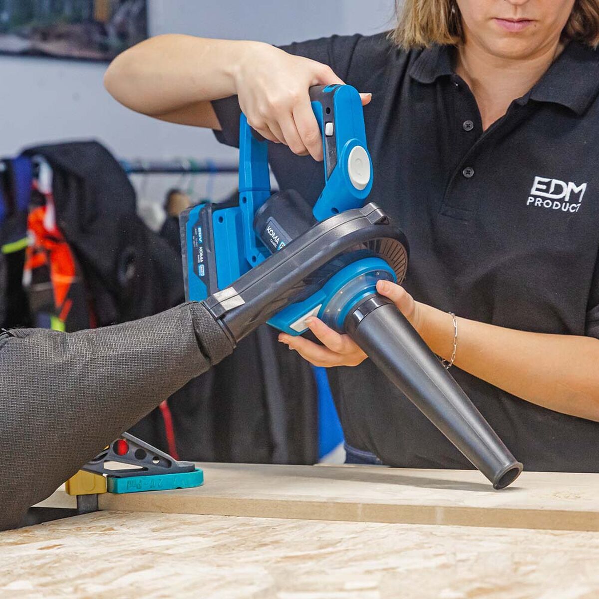 Suflantă Koma Tools Pro Series 20 V Extractor