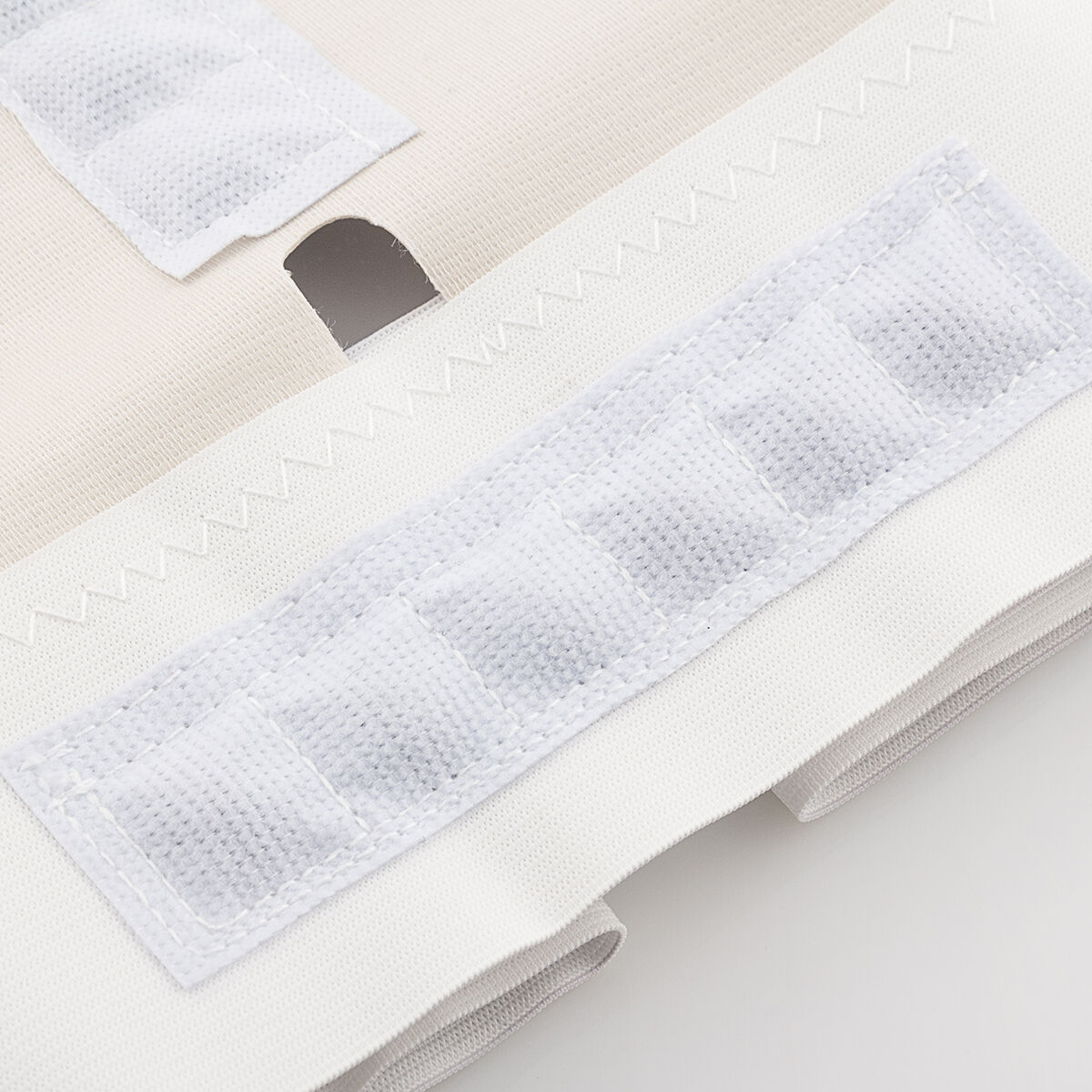 Suport Corector pentru Spate Magnetic InnovaGoods