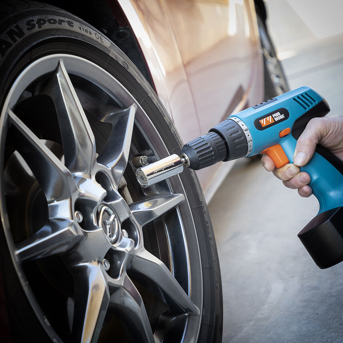 Cheie tubulară universală cu accesorii Uniscrew InnovaGoods