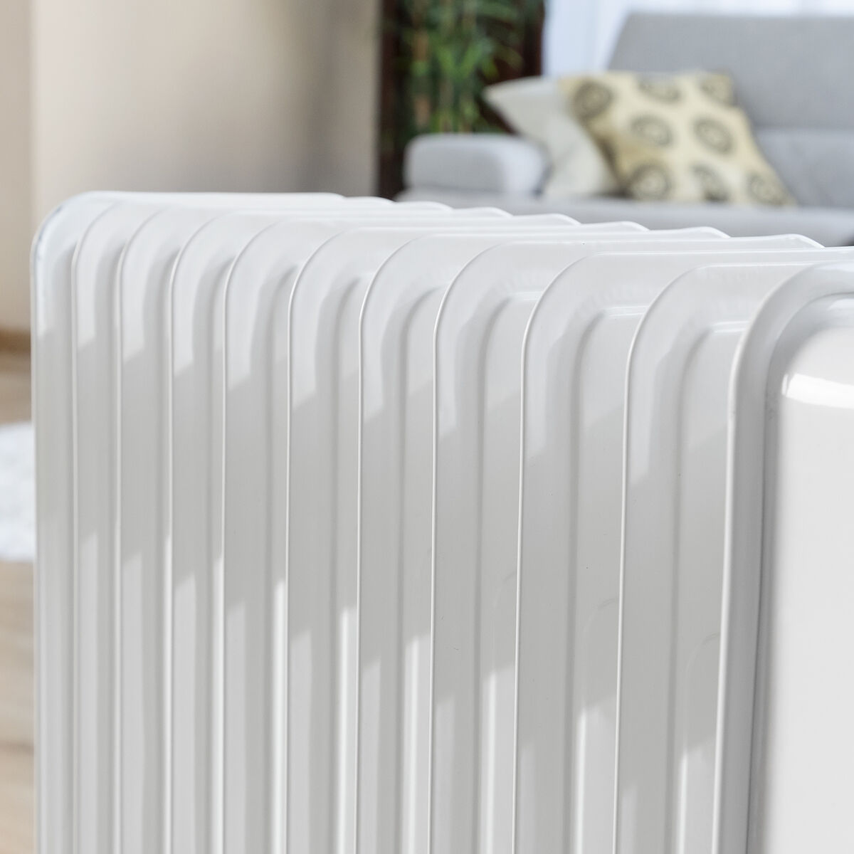 Radiator de Ulei Oileven InnovaGoods 2500 W (11 corpuri)